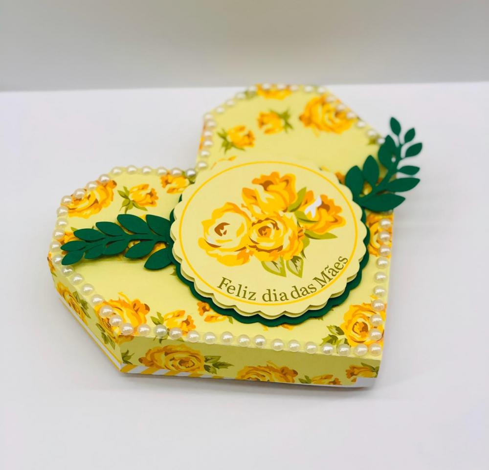 Arquivo de Corte Caixa Coração 8 Doces 06 Dia das Mães - STUDI