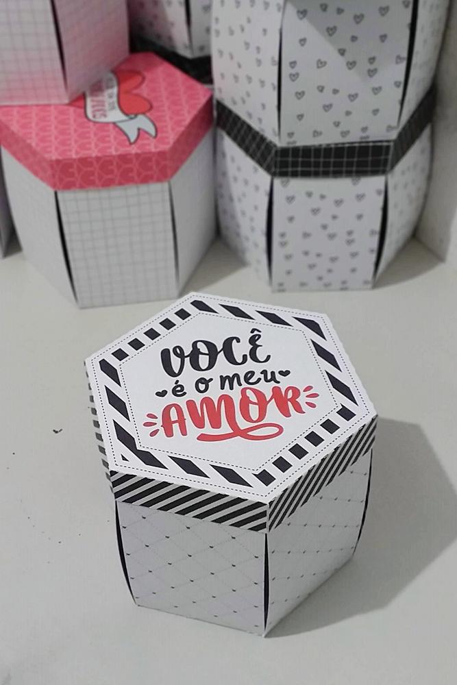 Arquivo de Corte Caixa Explosão Doces, Caneca e Mini Bolo 05 - D