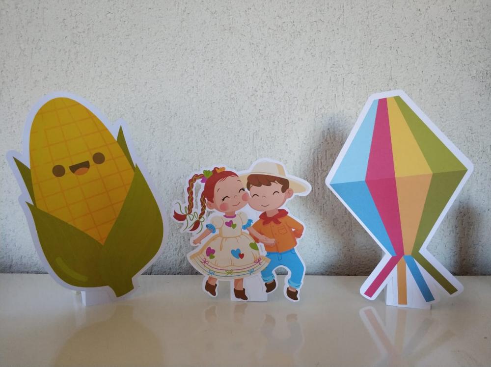 Arquivo de Corte Display 03 - Festa Junina - STUDIO/PDF