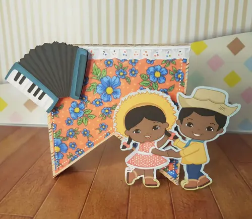 Arquivo de Corte Caixa Bandeirinha 13 - Festa Junina - STUDIO/PDF
