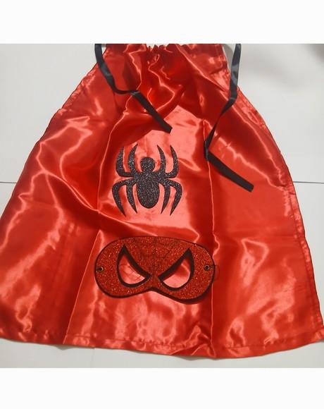 15 Capas de Cetim e Máscaras com Glitter Homem Aranha