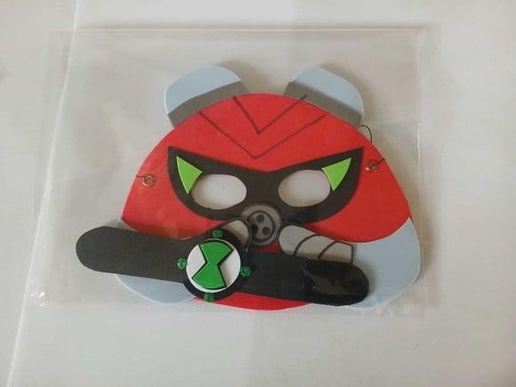 20máscaras Enxurrada e Insectoide Ben 10 + Relógio Omnitrix