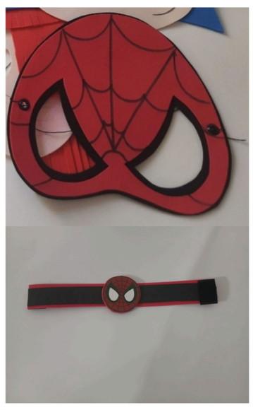 Máscara Homem Aranha e Pulseira em Eva