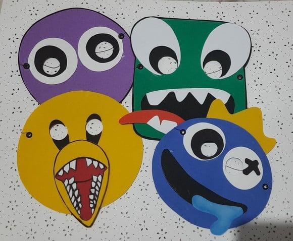 Máscaras Rainbow Friends Roblox