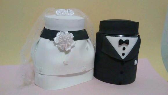 Lembrancinha noivinhos porta doces