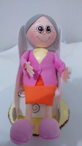 Dona Benta na Cadeira de Balanço em Eva 3d