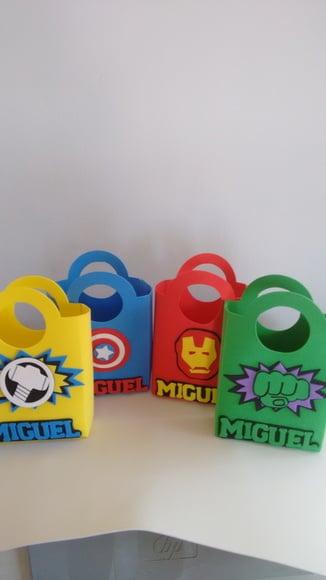 Sacolinha surpresa vingadores