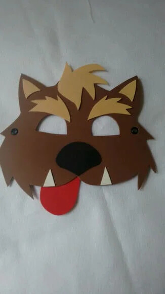 Máscaras Três Porquinhos e Lobo Mau