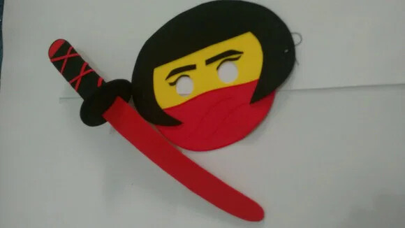 Espada e máscara embalados Ninja