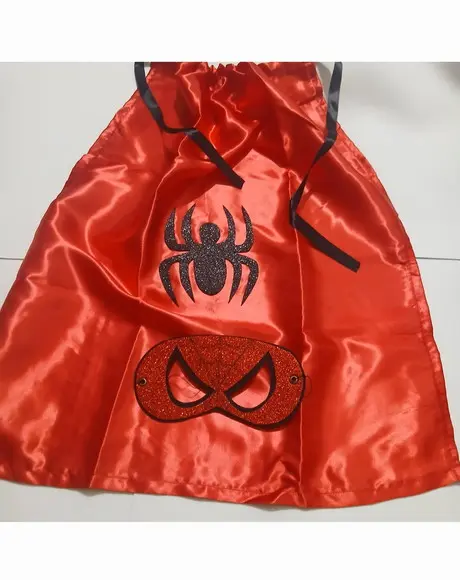 15 Capas de Cetim e Máscaras com Glitter Homem Aranha