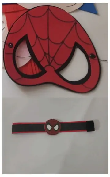 Máscara Homem Aranha e Pulseira em Eva