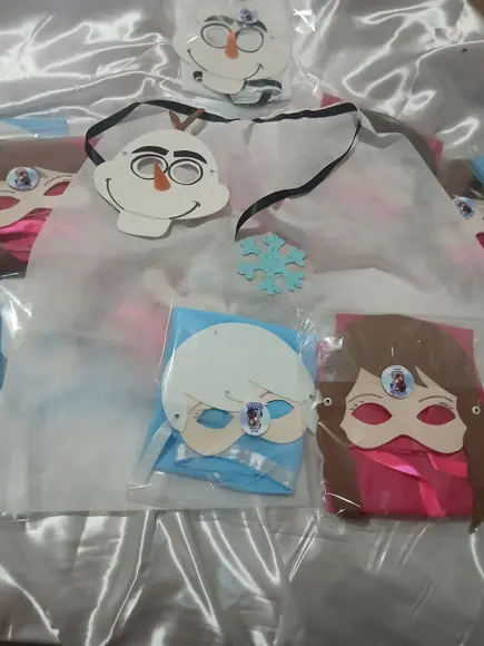 24 Capas e Máscaras Frozen