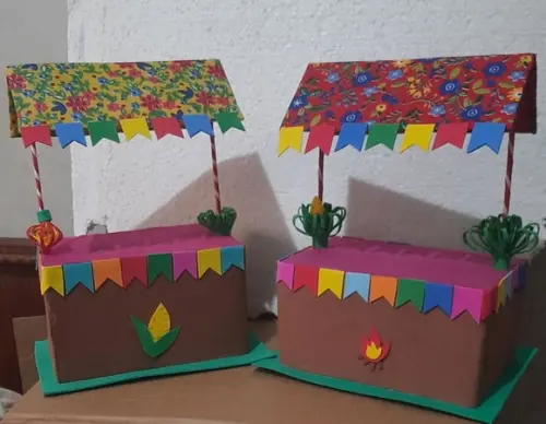 Barraquinha Junina Enfeite de Mesa