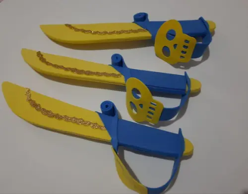 3 Espadas Santiago dos Mares em Eva