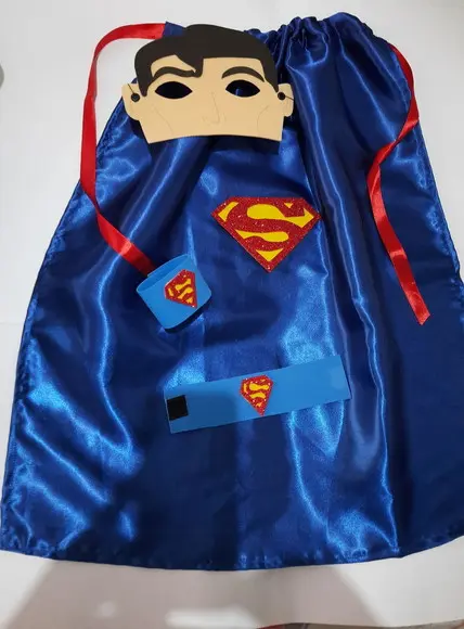 Kit Super Homem, Capa de Cetim, Braceletes e Máscara
