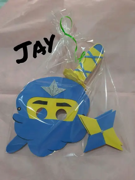 Kit Ninjagoo Estrela,máscara e Espada