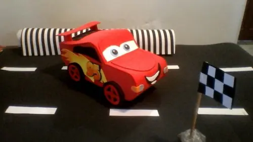Relâmpago Mcqueen em EVA