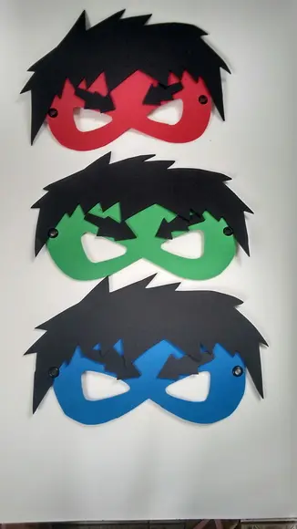 Máscaras do Hulk coloridas