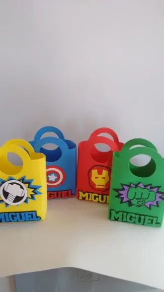 Sacolinha surpresa vingadores