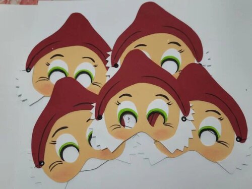 Máscaras dos  Anões