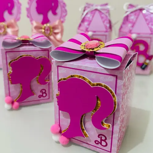 Arquivo de Corte caixa quadrada barbie