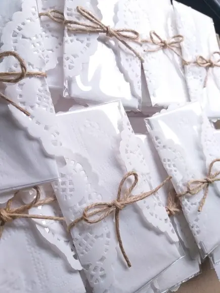 Lágrima de Alegria Rustica com Papel Rendado