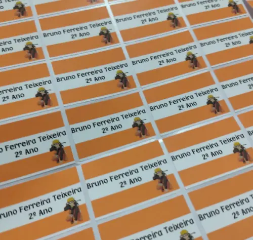 Etiqueta Escolar Naruto