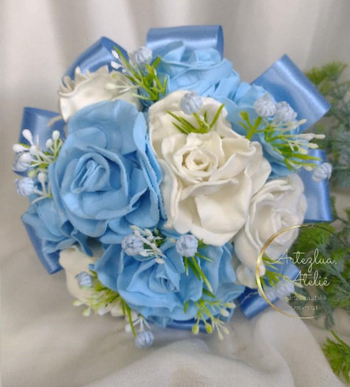 Buquê de noiva rosas azul e branco casamento
