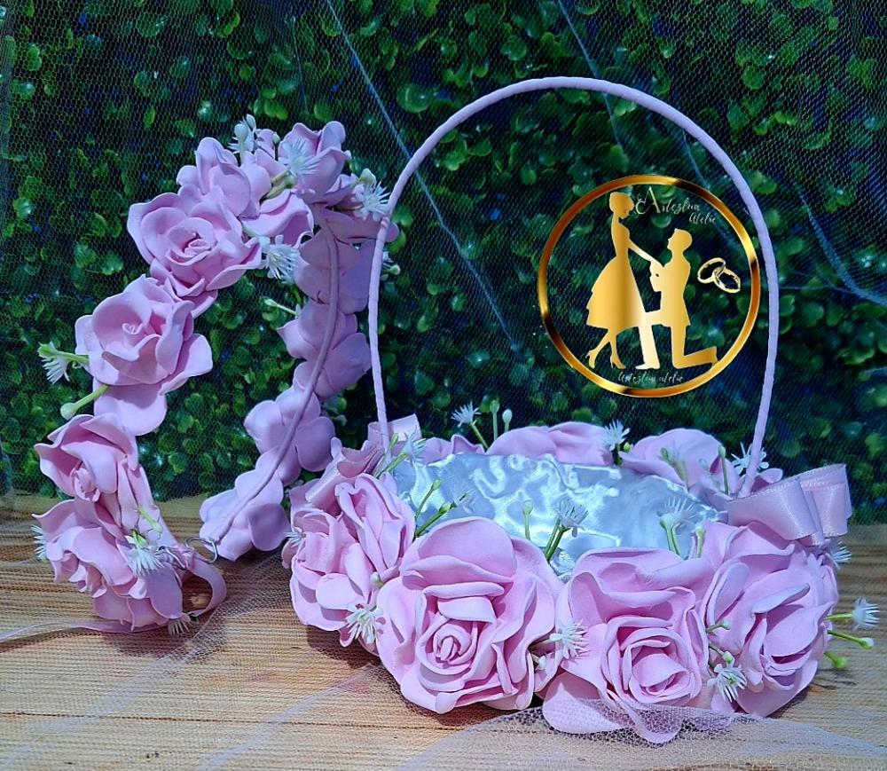 Cesta de florista rosé  + coroa de dama (kit)