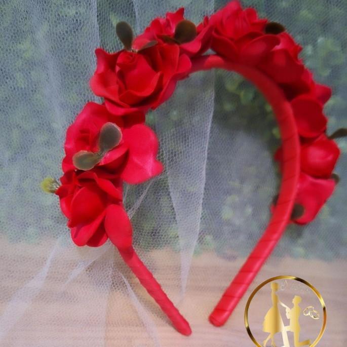 Tiara infantil vermelha de luxo