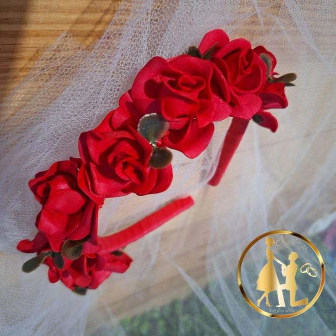 Tiara infantil vermelha de luxo