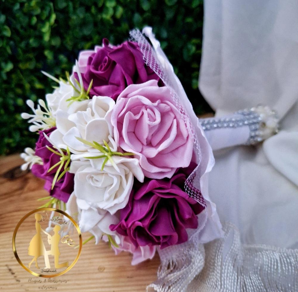 Buquê de noiva rosa branco e fúcsia pequeno