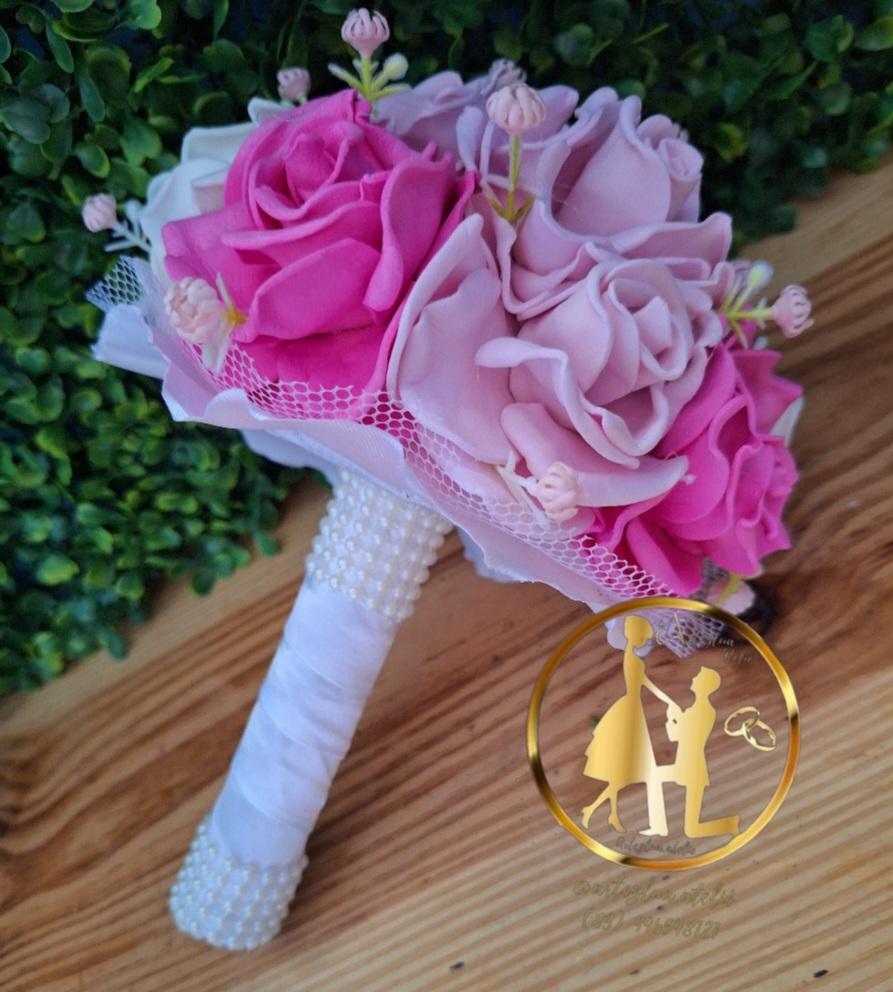 Buquê de noiva rosa e rose pequeno