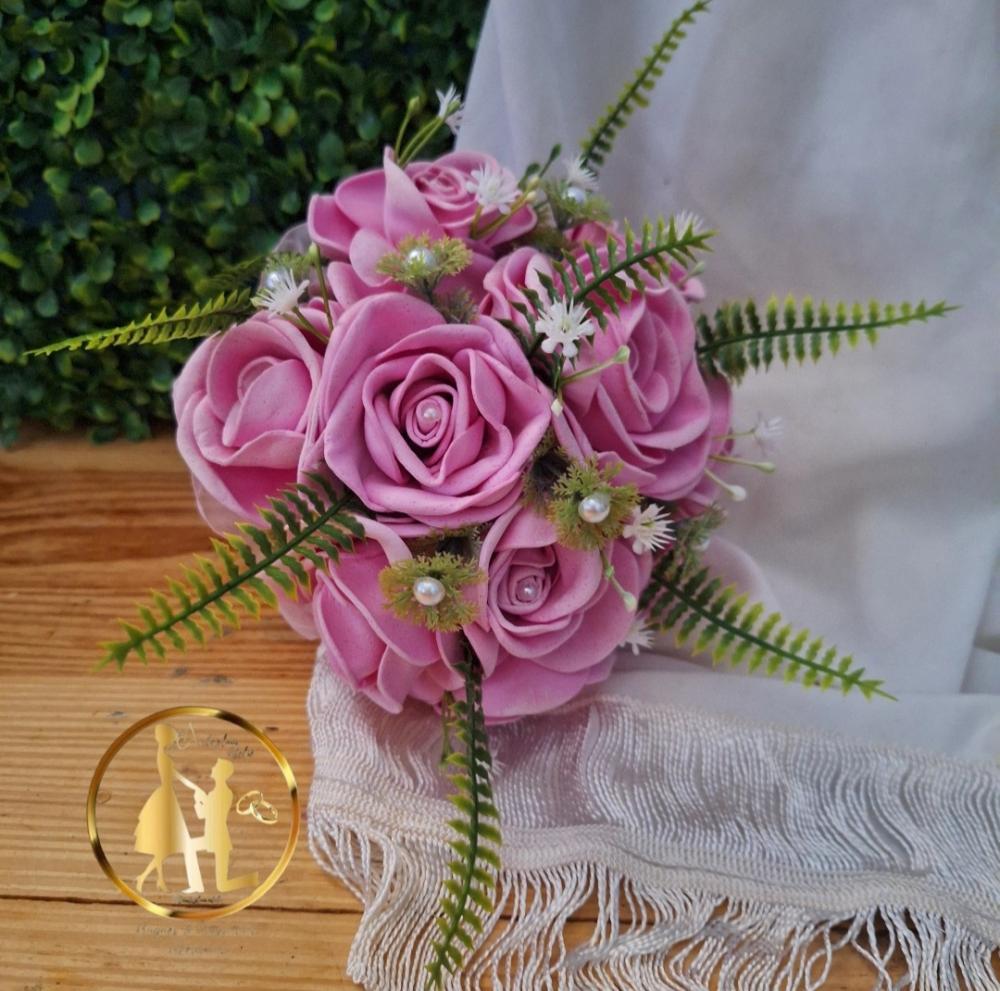 Buquê de noiva rosa pequeno