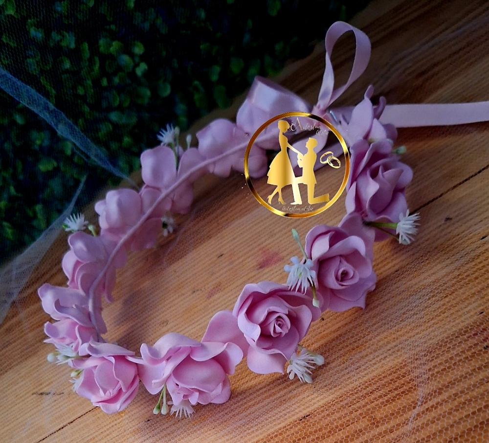 Coroa de flores para cabelos