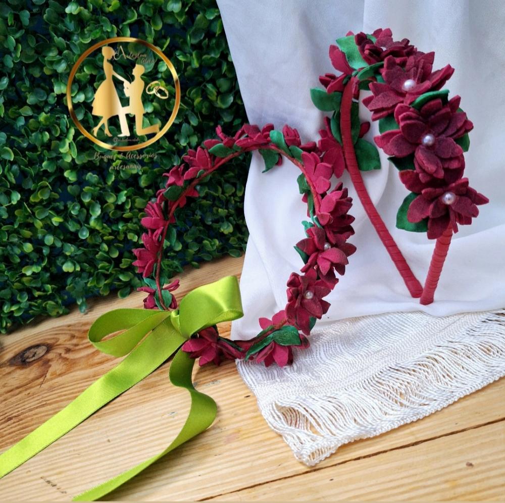 Coroa de flores tiara vermelho marsala (kit)