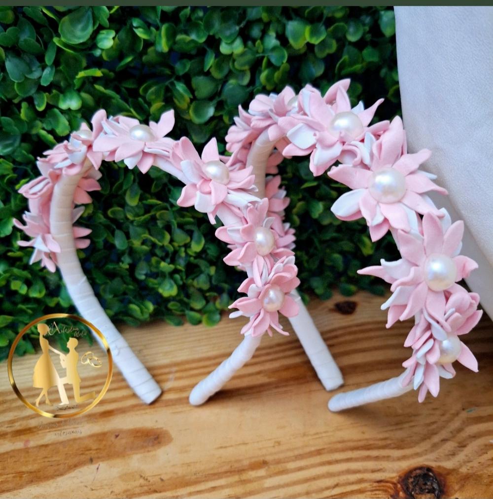 Tiara infantil de luxo branco e rosé com pérolas