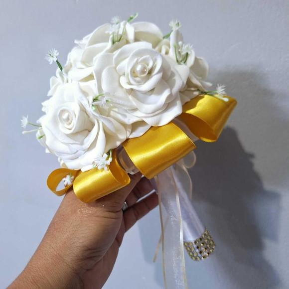 Buquê Noiva Cívil Dourado e Branco