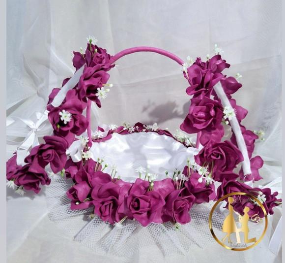 Kit Daminhas com Cesta Fúcsia e 2 Tiaras Coroas ? Artesanal,