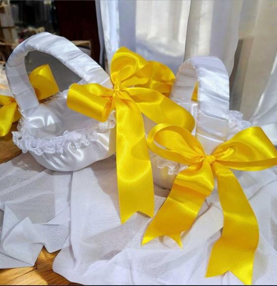 2 Cestas de Floristas Laços Amarelo Artesanal