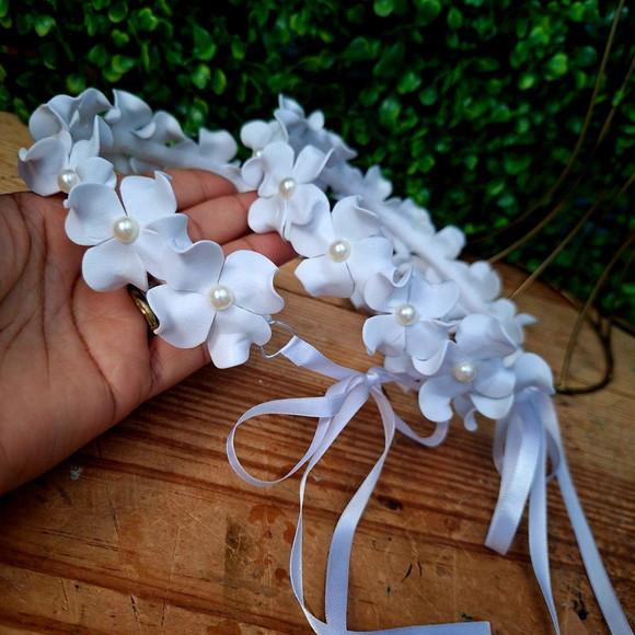 Coroa Tiara de Flores Branca para Cabelos -adulto e Infantil