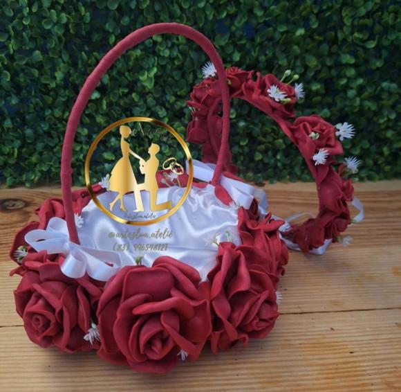 Cesta de Florista Marsala e Branco + Coroa de Daminha (kit)