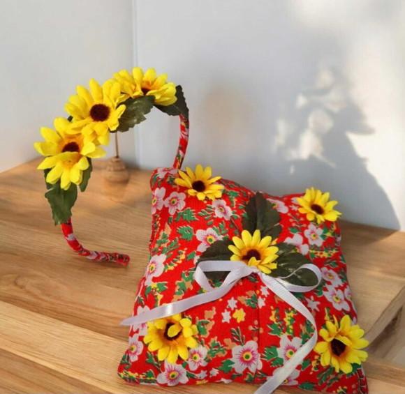 Kit Matuto de Porta Alianças + Tiara de Chita e Girassóis
