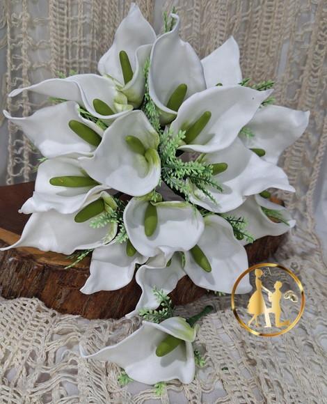 Buquê de Noiva Copo de Leite Branco Casamento Minimalista