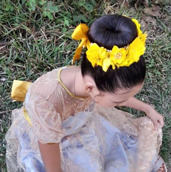 Porta Coque de Luxo Ballet, Amarelo e Dourado