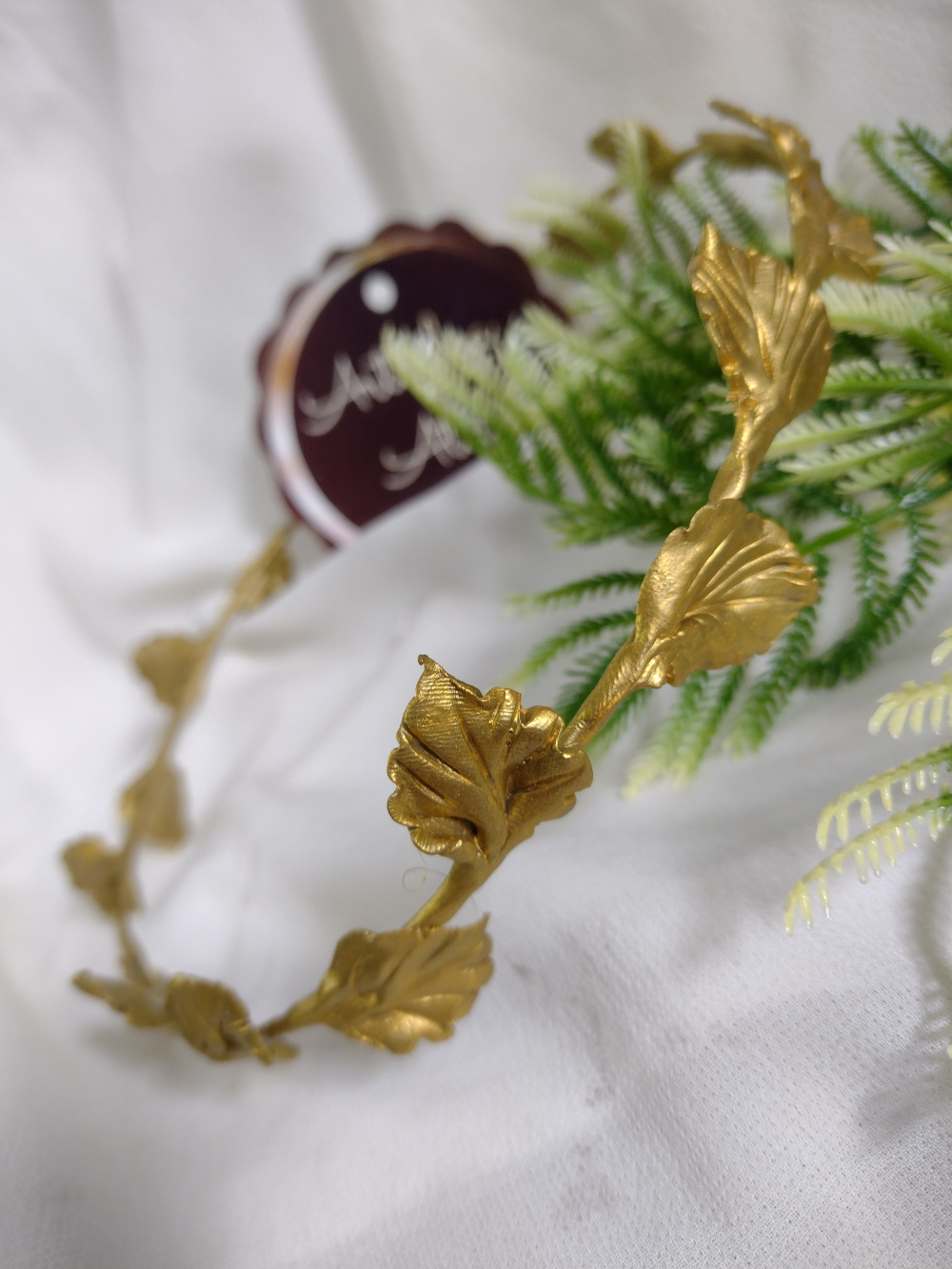 Coroa de folhas dourado deus grego unissex