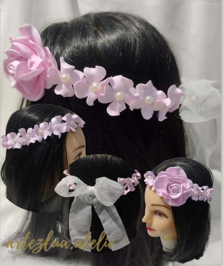 Linda coroa tiara na cor rosé com rosa para damas e floristas