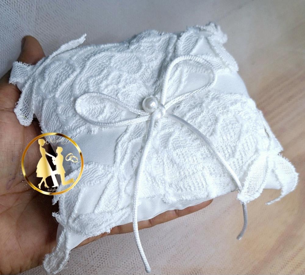 Mini almofada branco casamento noiva daminha