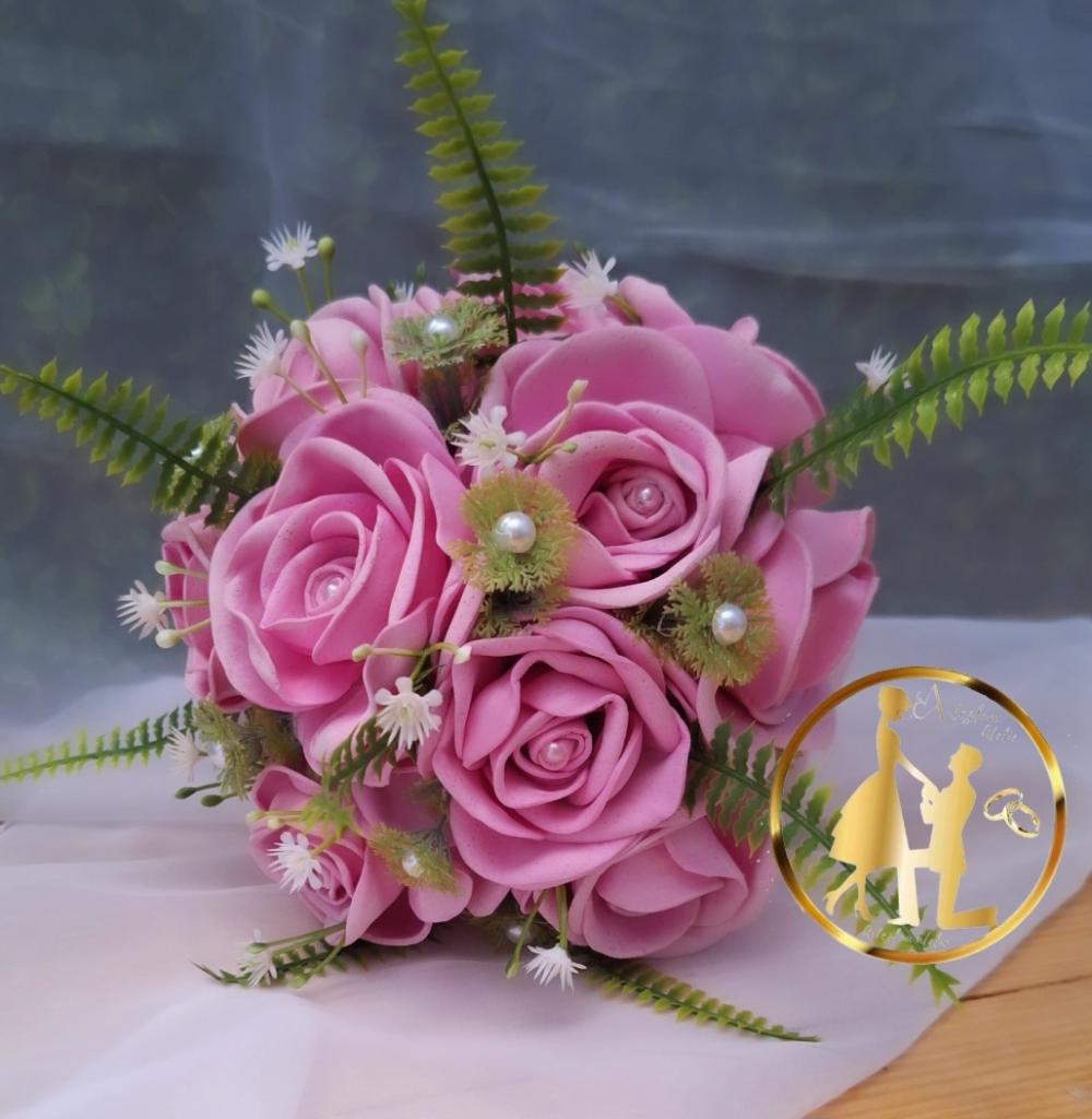 Buquê de noiva rosa pequeno