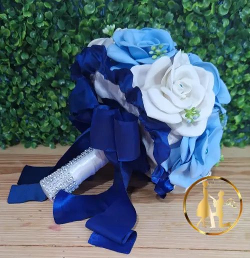 Buquê de noiva azul e branco (eva)